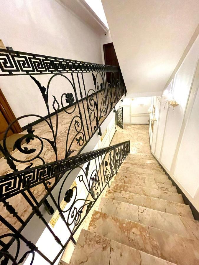 Piazza Di Spagna Prestige Petit Rome Luaran gambar